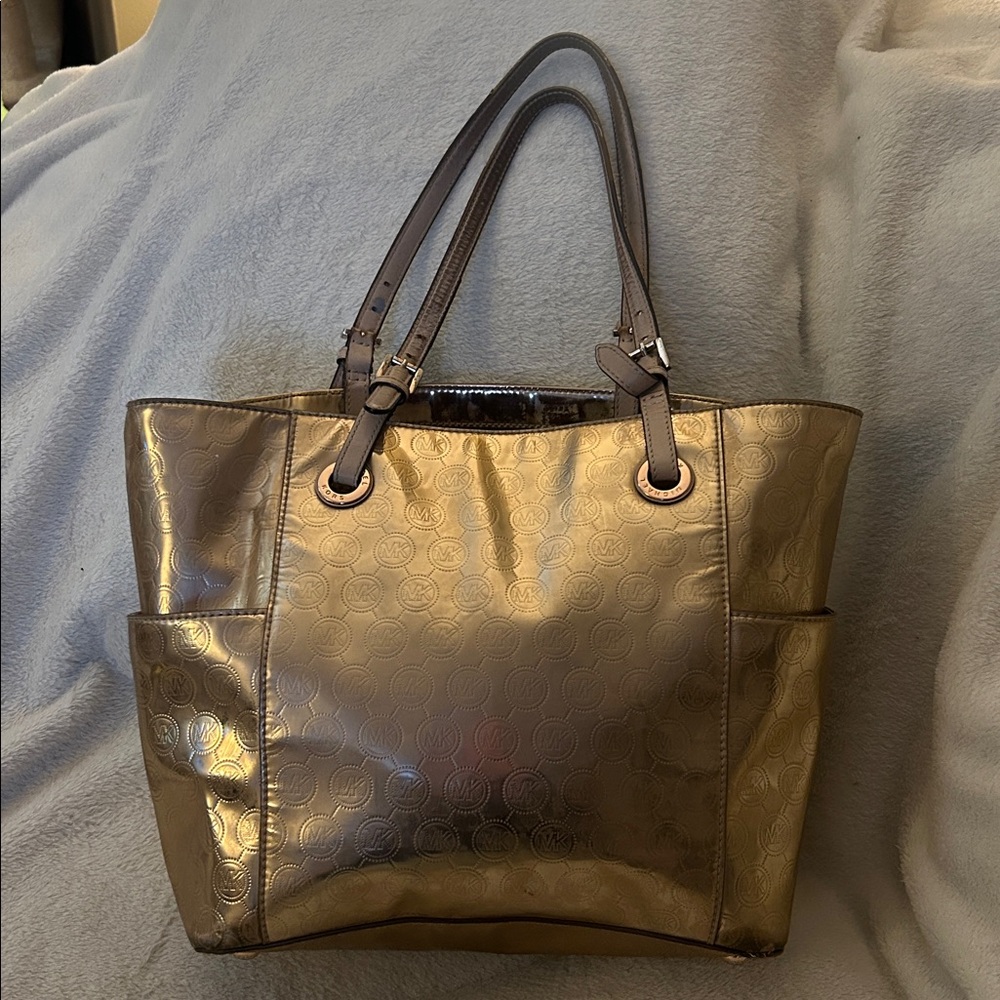 Michael Kors Metallic Shoulder Bag